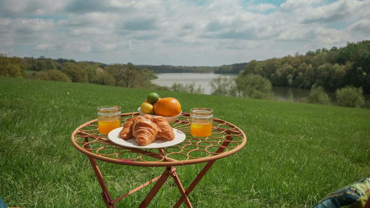 Quirky Vintage Horsebox Conversion With Stunning Views Of Ardingly Reservoir Balcombe Εξωτερικό φωτογραφία